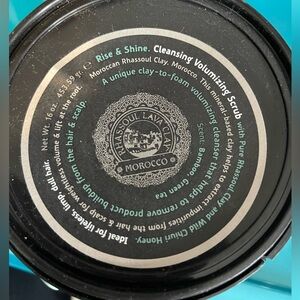 Tweak’d Rise and Shine Cleansing Volumizing scrub